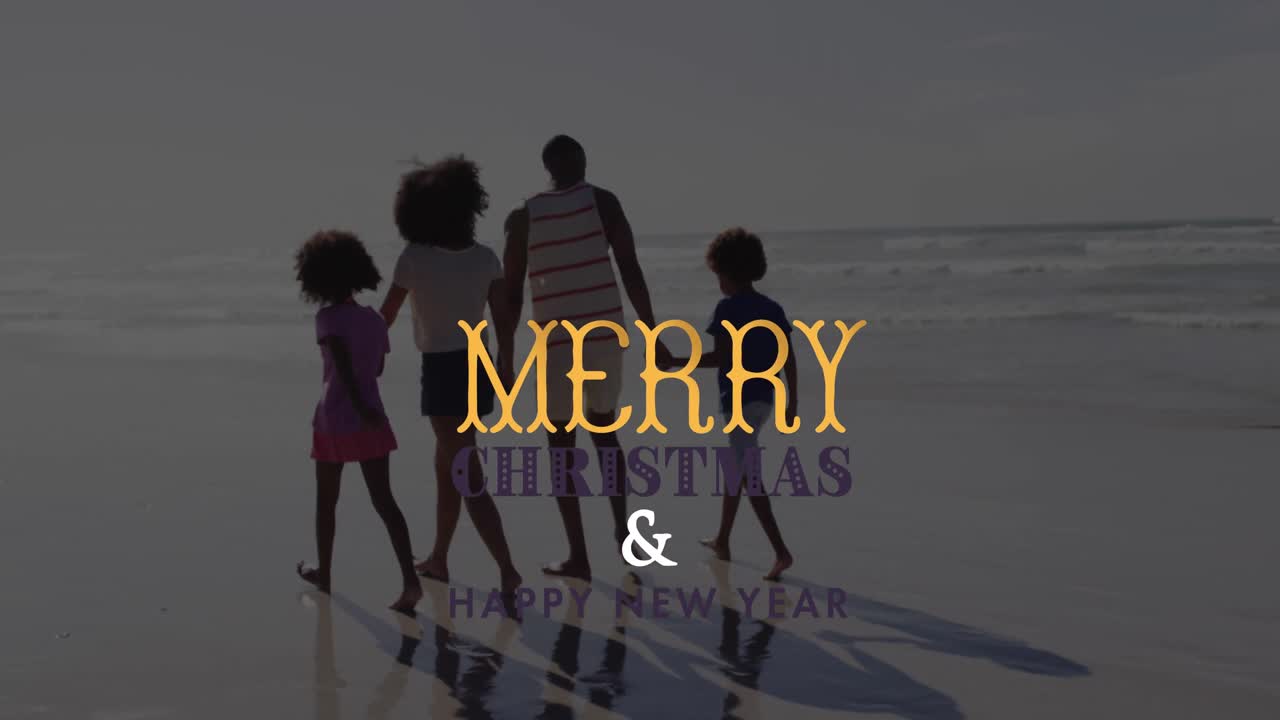 animación de saludos de navidad texto sobre familia afroamericana en la playa.