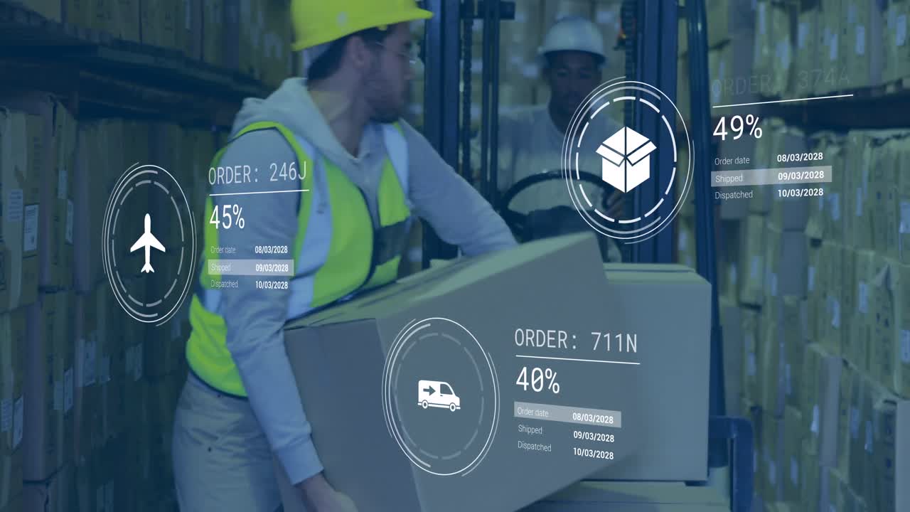 animación de iconos con procesamiento de datos sobre diversos trabajadores masculinos en el almacén