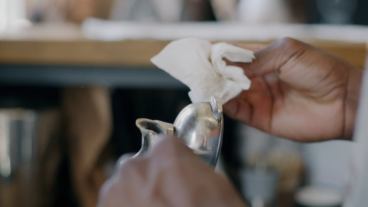Cleaning and polishing silverware