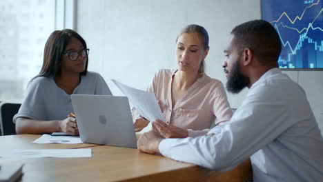 reunión de negocios