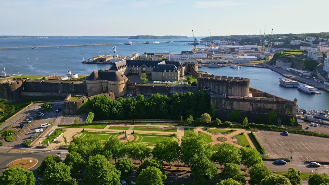 Panning drone movement near the heritage site of National Maritime Museum of Brest aka Musée National de la Marine, Brest, Finistère, France