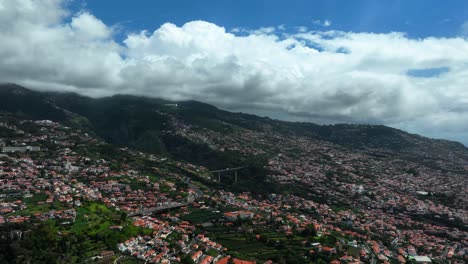 imágenes filmadas en madeira, portugal, en la ciudad capital de funchal