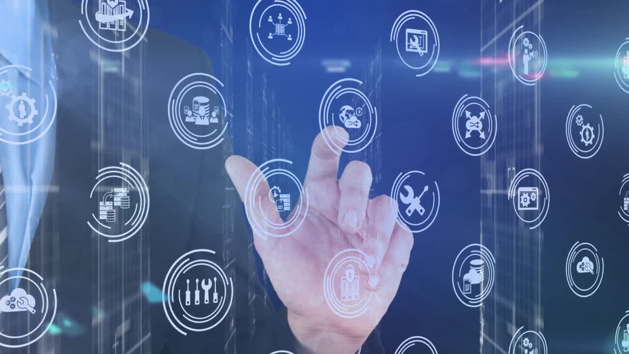 보이지 않는 화면을 만지는 사업가 중간 부분에 다중 디지털 아이콘의 애니메이션