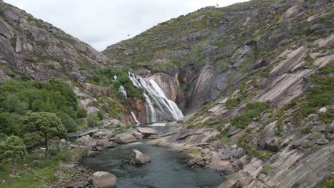 Aerial-view-of-Ezaro-waterfall-in-Galicia,-Spain