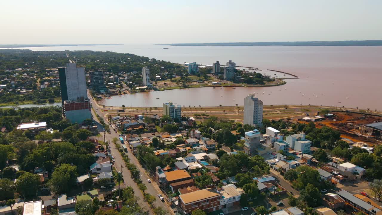 Aerial view capturing Bahia del Brete in Posadas city, featuring the beautiful Paran&aacute; River in the backdrop