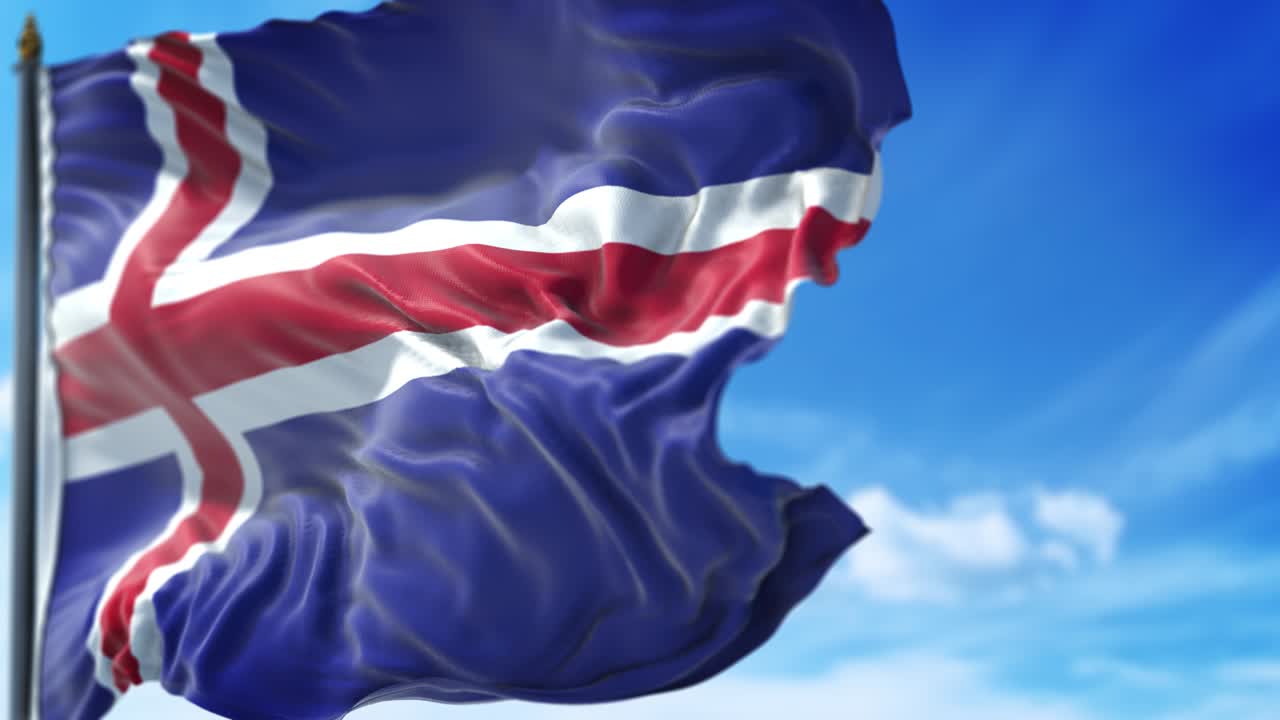 아이슬란드의 발이 푸른 하늘을 향해 천천히 흔들리고 있습니다.