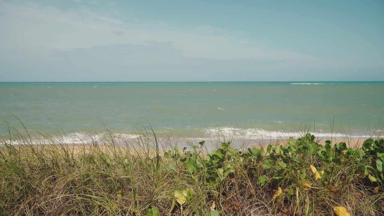 caraiva playa bahia porto seguro brasil arena mar verde vegetación soles brach praia de caraiva