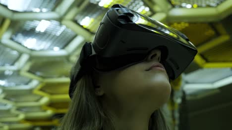 woman experiencing virtual reality