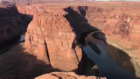 Ein-Panoramavideo-Von-Horseshoe-Bend-In-Page,-Arizona