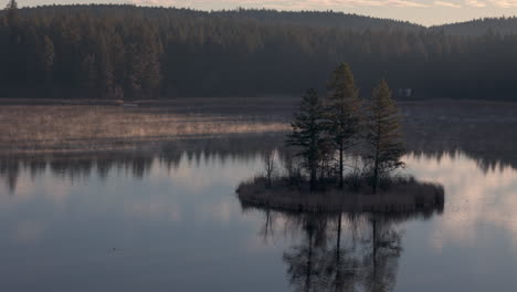 Sunset-Reflections-at-McQueen-Lake