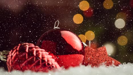 Falling-snow-with-Christmas-decorations