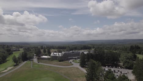 4K-Flying-Drone-Footage-of-Skytop-Lodge---Skytop,-PA