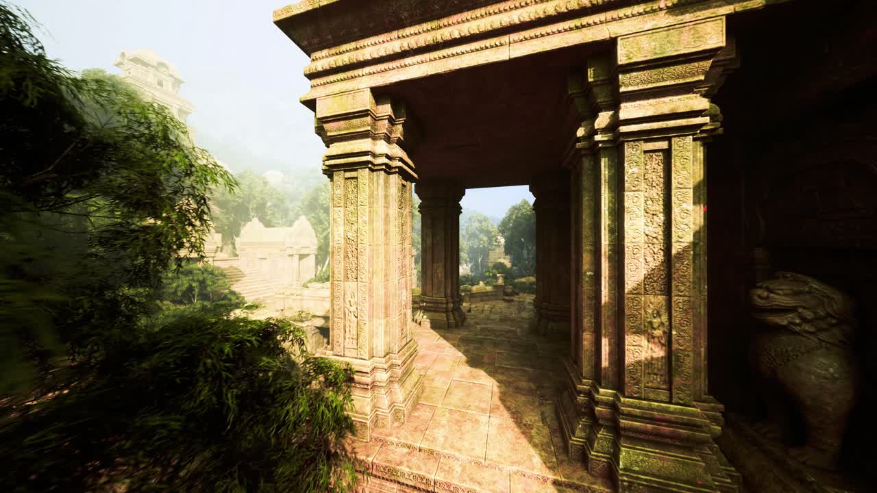 Portico di tempio baciato dal sole con statue guardiane e intagli consumati dal tempo