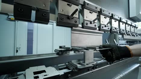 metal bending process on press brake machine