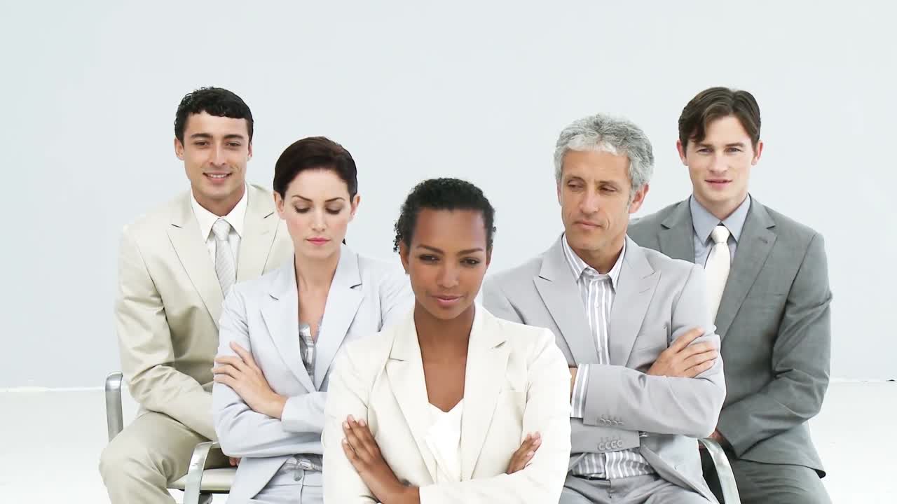 retrato de un grupo de negocios seguro de sí mismo