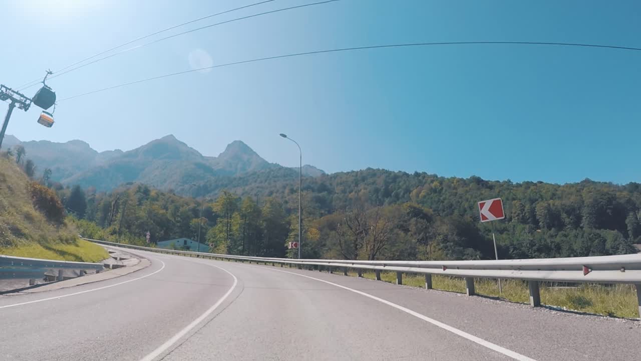 산악 도로 경치 드라이브