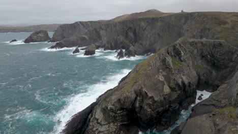 Costa-Suroeste-De-Irlanda---Cinemática-4k