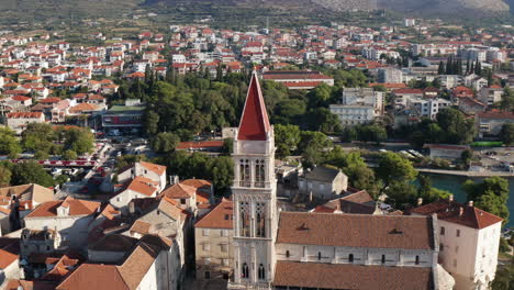 Glockenturm-Der-Kathedrale-Von-St