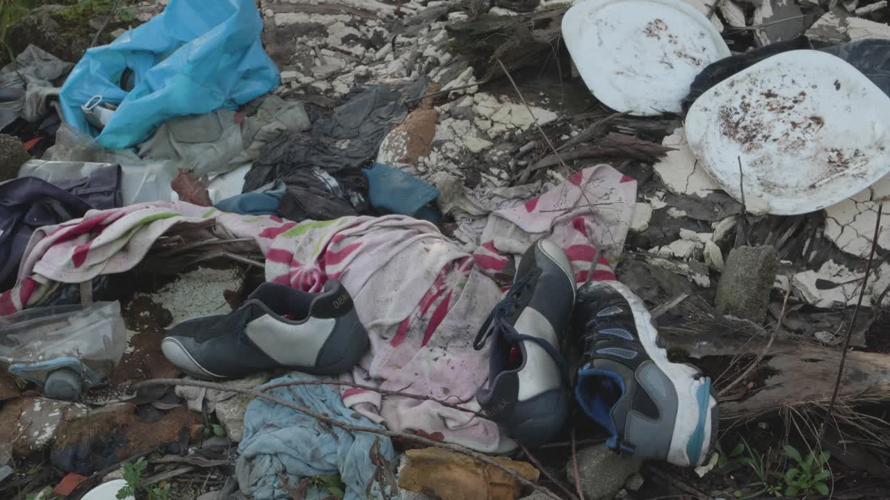 ambiente contaminado con basura