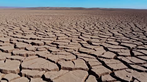 tierra agrietada seca