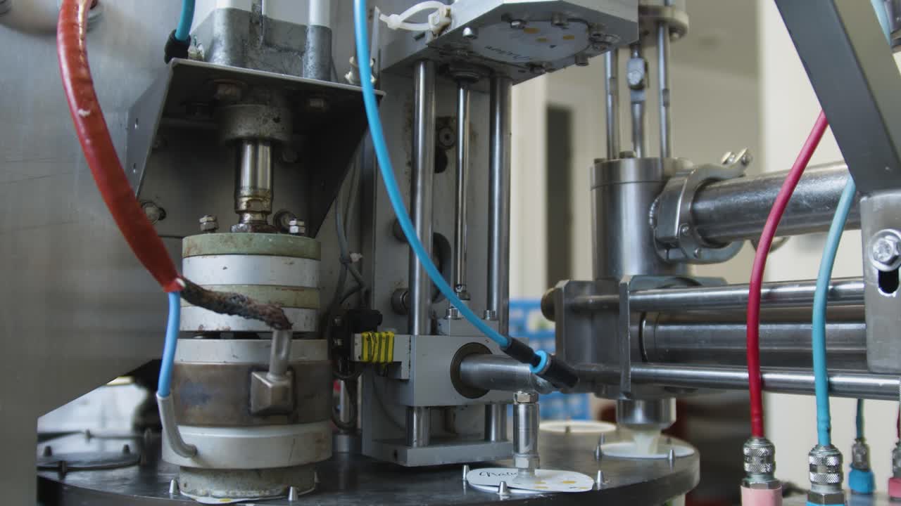 자동 유제품 요구르트 생산 라인 기계 씰링 플라스틱 포장