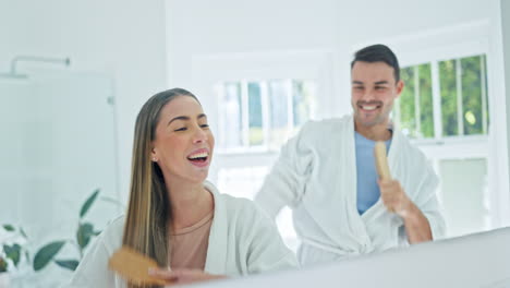 Happy-couple,-hair-and-singing-with-brush