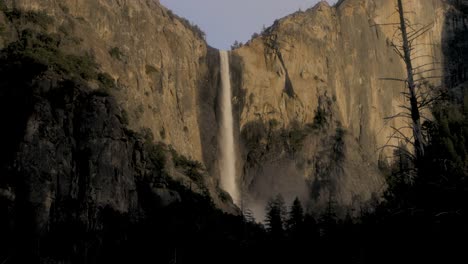 yosemite in the spring time