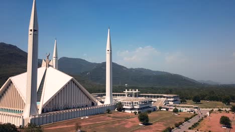 4k footage aerial view to the white faisal mosque in islamabad, pakistan