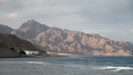 Schönes-Klares-Wasser-In-Dahab-ägypten