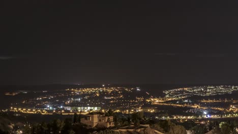 paisaje urbano de la ciudad iluminada por la noche