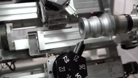 máquina de fresado cnc para el trabajo de metales.