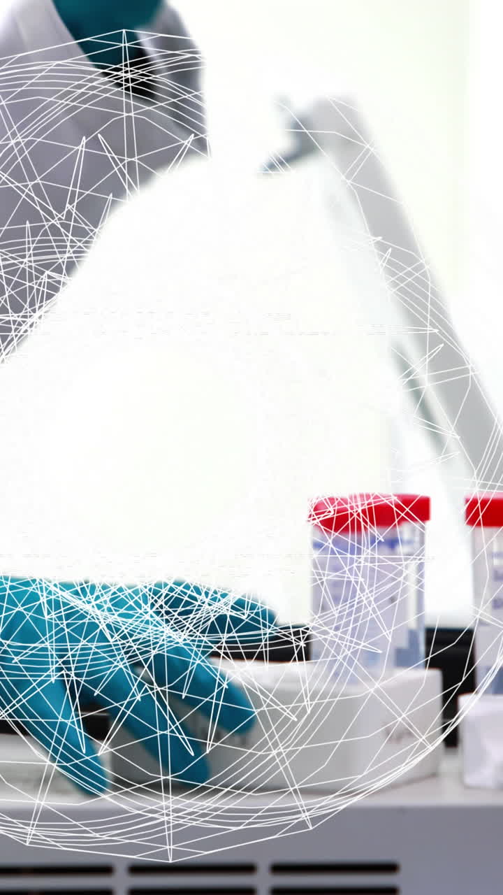 animación de círculos que giran sobre un científico masculino en el laboratorio