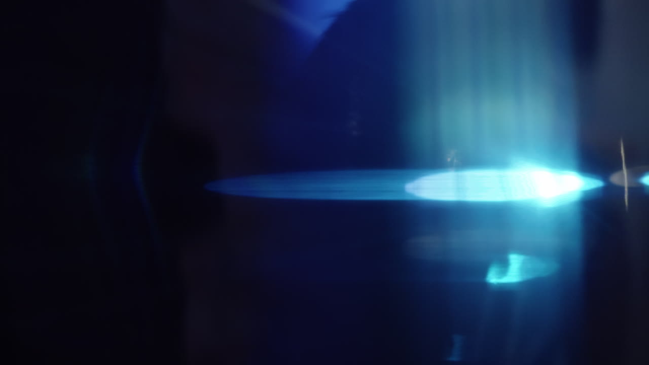 destello de lente hecho con lentes vintage modificados a mano y filtros personalizados