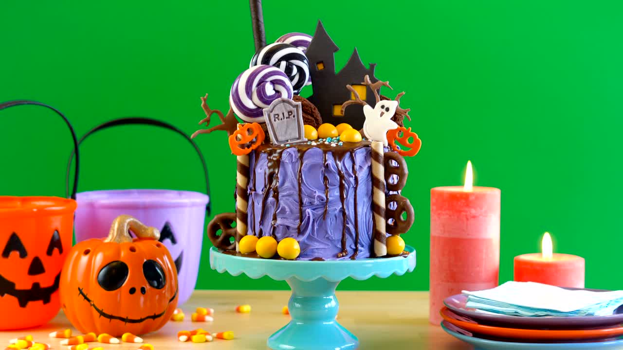 캔디랜드: 판타지 드립 노벨티 생일 케이크