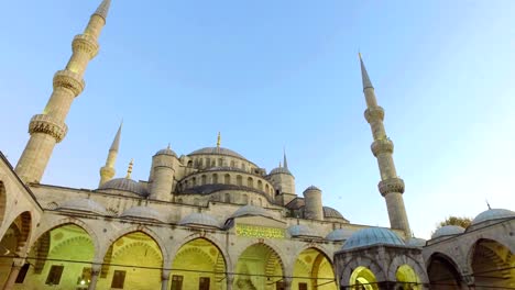 estambul. mezquita del sultán ahmet, también conocida como mezquita azul.