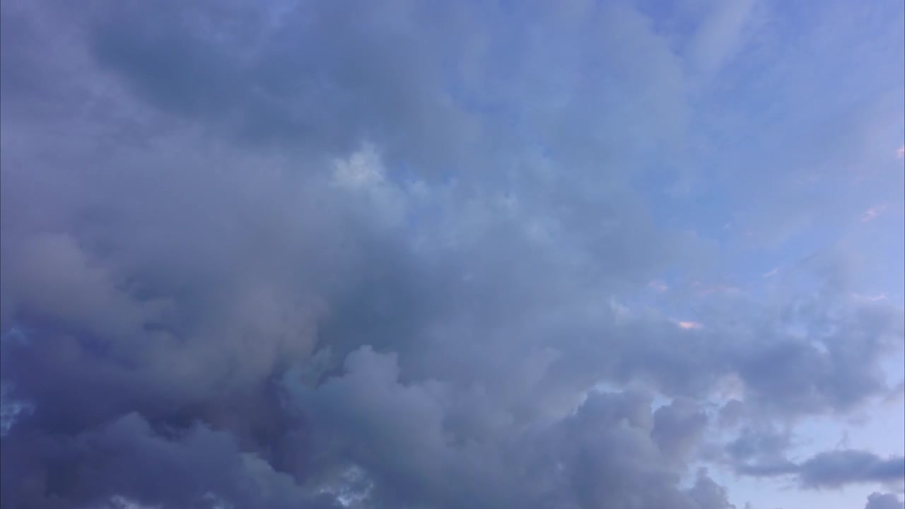 Clouds in the sky. Shooting of time lapse.