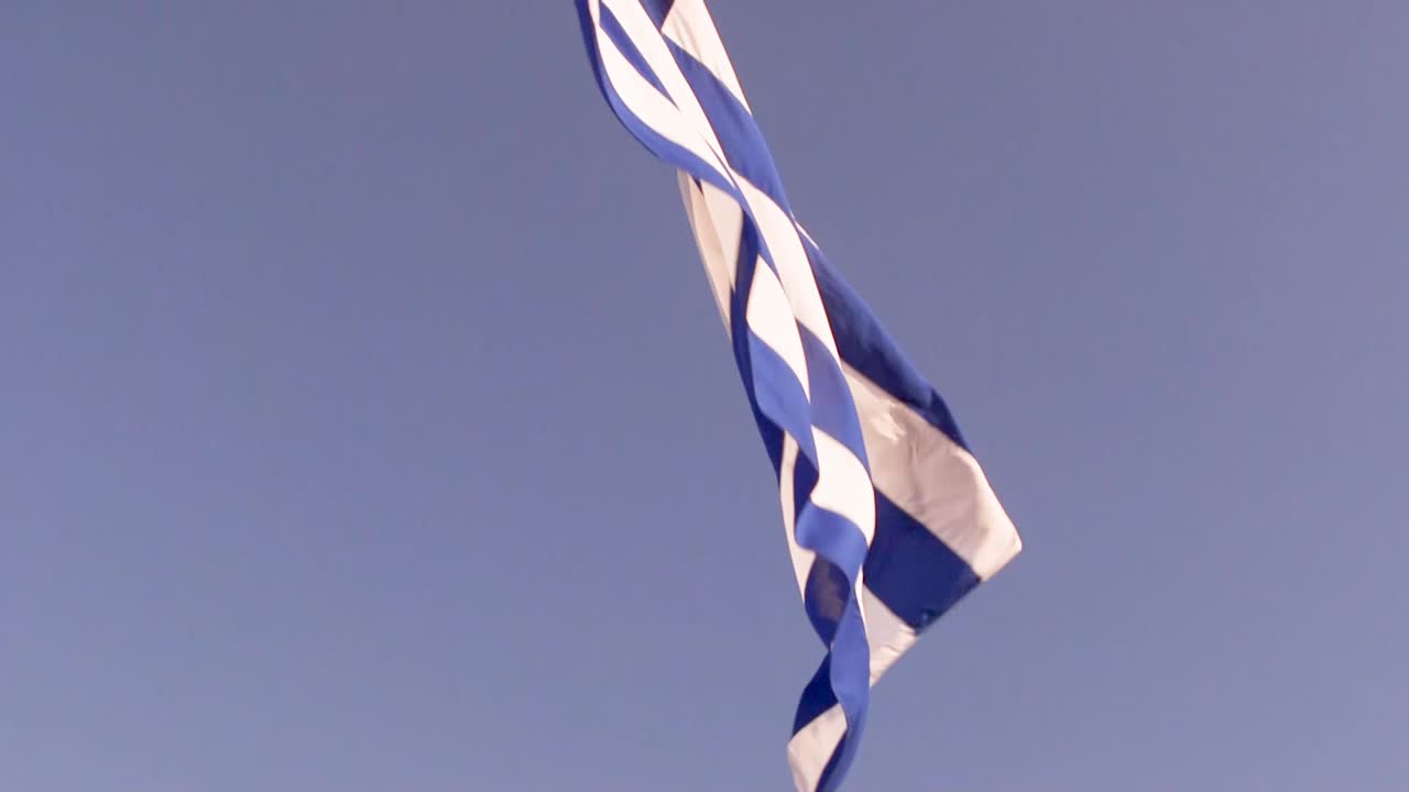 바람에 그리스의 국기