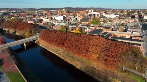 York,-Pennsylvania-in-autumn