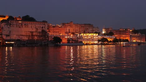 Night-Udaipur,-also-known-as-the-City-of-Lakes,-is-a-city-in-the-state-of-Rajasthan-in-India.-It-is-the-historic-capital-of-the-kingdom-of-Mewar-in-the-former-Rajputana-Agency.