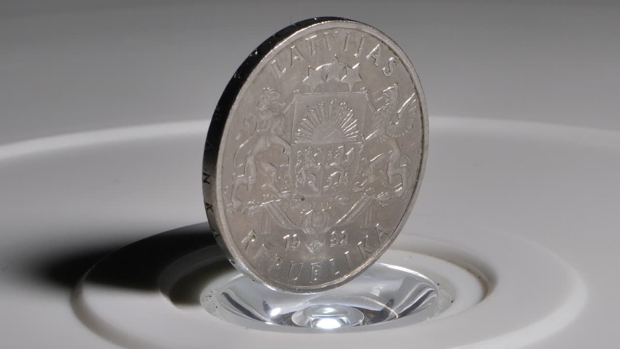 라트비아 1 라트 동전