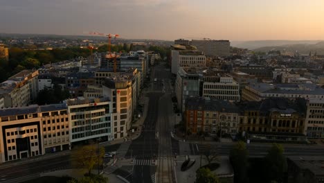 Boulevard-Royal-En-Imágenes-De-Drones-De-La-Ciudad-De-Luxemburgo