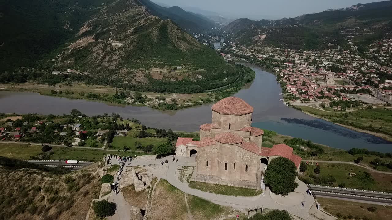 drone shot of beatiful mthseta on the backround