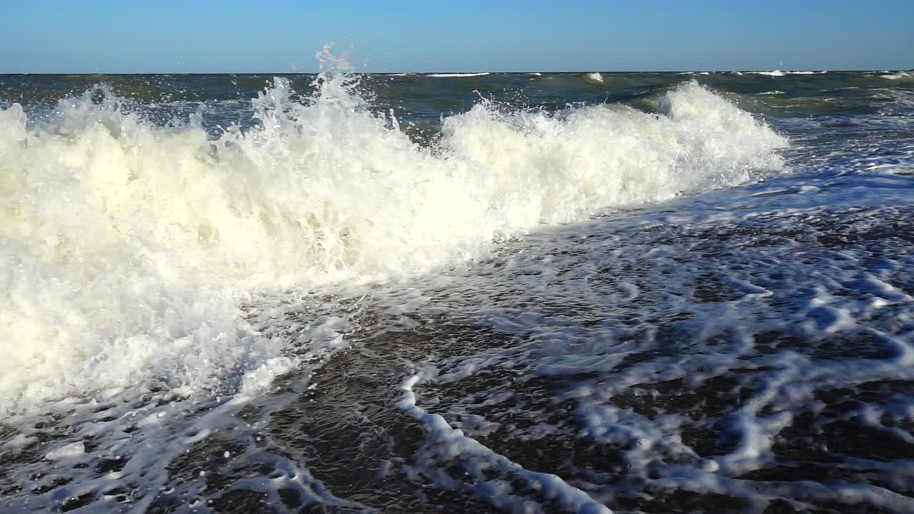 Sea wave. Slow motion. Shooting of a sea wave