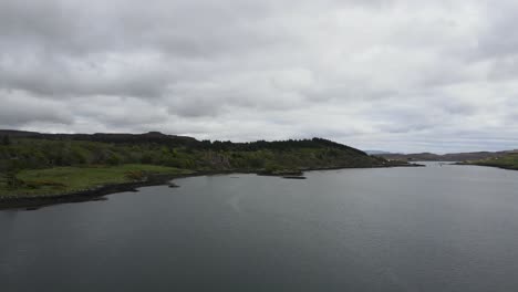 aerial approach to dunvegan castle