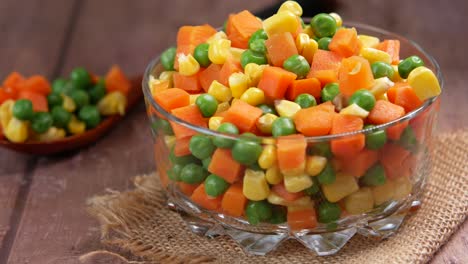 mixed vegetables in a glass bowl