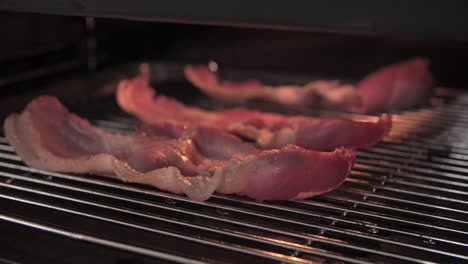 Timelapse-Sequence-Of-Bacon-Being-Grilled