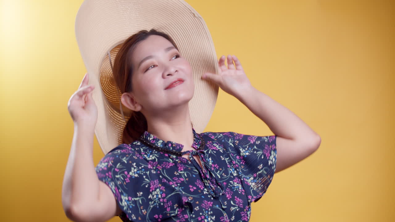 아시아 아름다움 여자 묘사 좋은 찾고