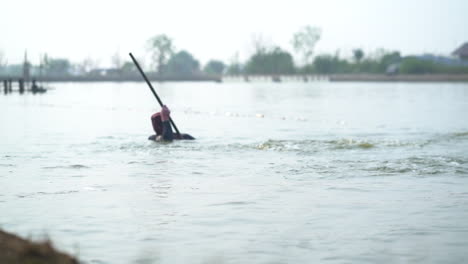 fishermen catching snapper in the pond