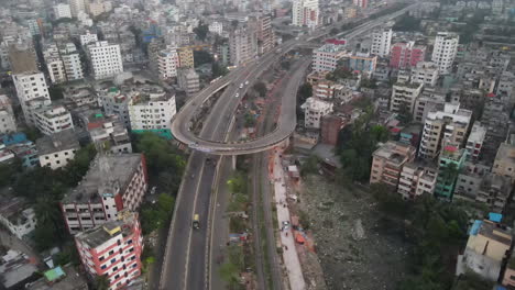 Vista-Aérea-De-La-Autopista-Y-El-Paso-Elevado-De-Khilgaon-En-Bangladesh