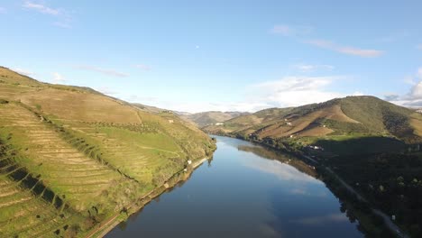 travel destination river douro in portugal